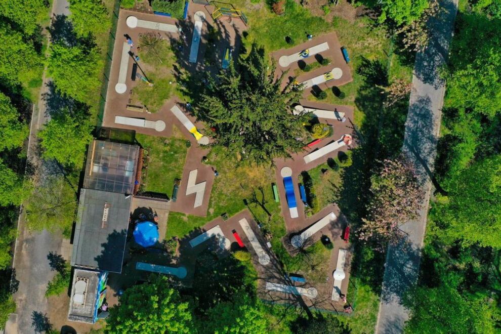 Die Bahnengolfanlage des BGSV Castrop-Rauxel in Ickern. Foto: luftbild-pilot.de